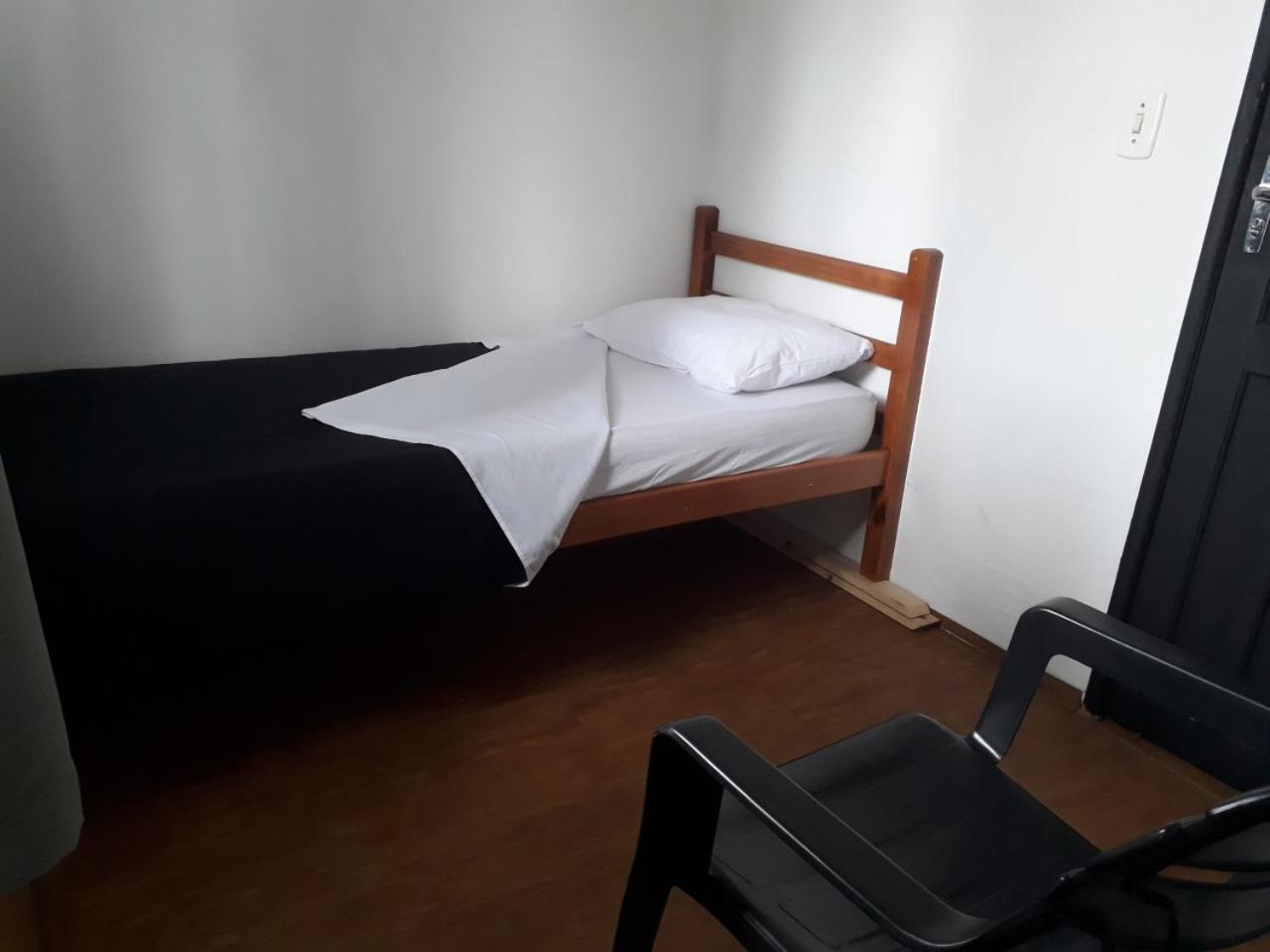 Hola Hostel Faria Lima 圣保罗 外观 照片