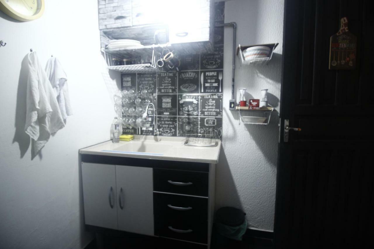 Hola Hostel Faria Lima 圣保罗 外观 照片